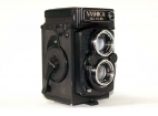 YASHICA MAT-124G  